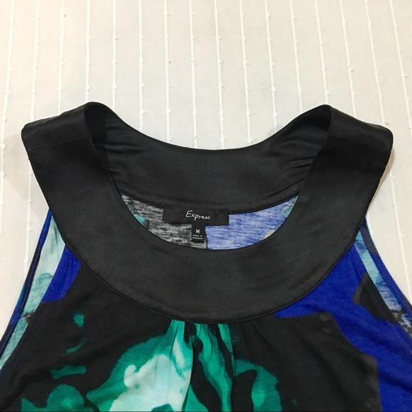 Bold,floral swing dress- Express- early 2000s - Picture 2 of 8